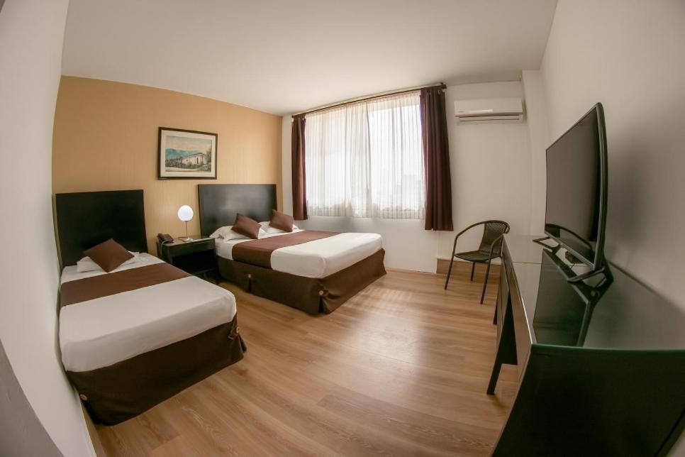 Hotel Americana Cali Eksteriør billede